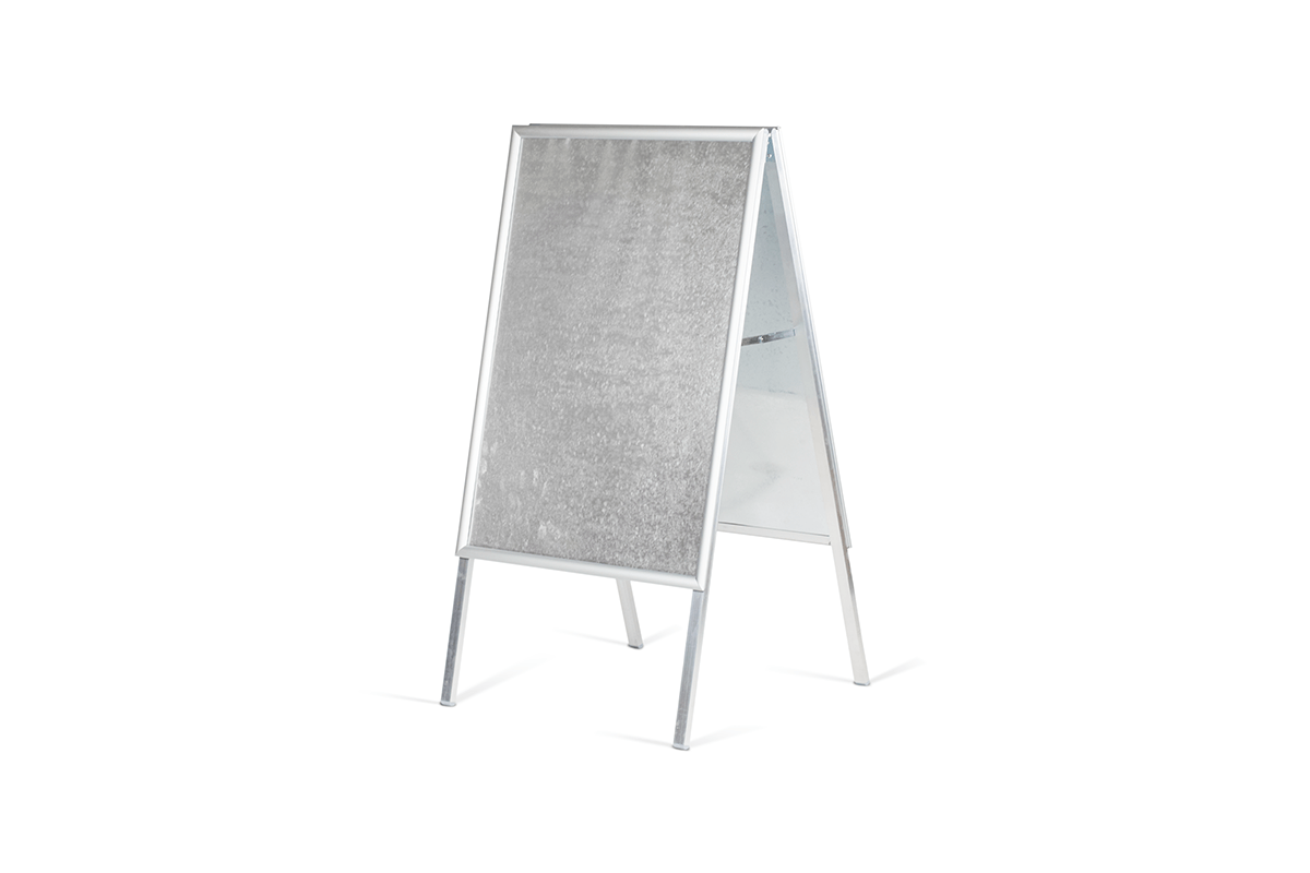 Totem ed espositori — selezione Display E-Labtech
